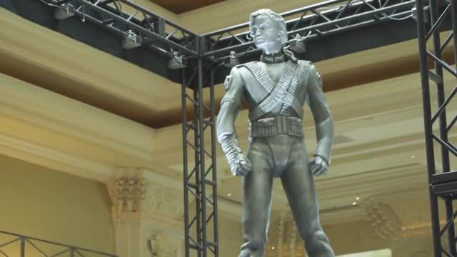 King of Pop HIStory Statue Unveiled King of Pop HIStory Statue Unveiled