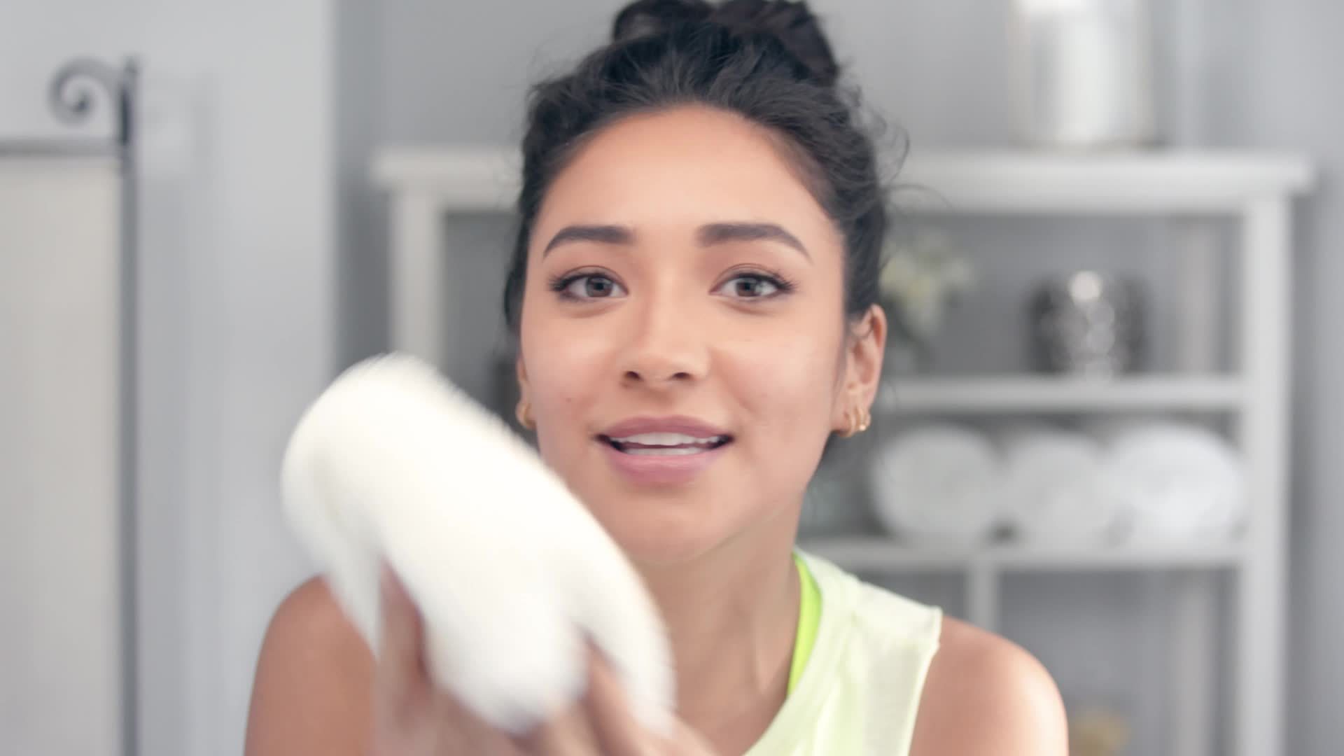 Check out how Shay Mitchell comes clean with Bioré’s Baking Soda Cleansing Scrub