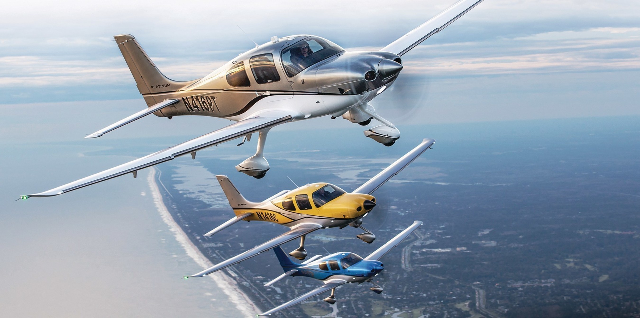 Aircraft cup. Cirrus aircraft unveils Generation 2 Vision Jet. Самолет SR 45.