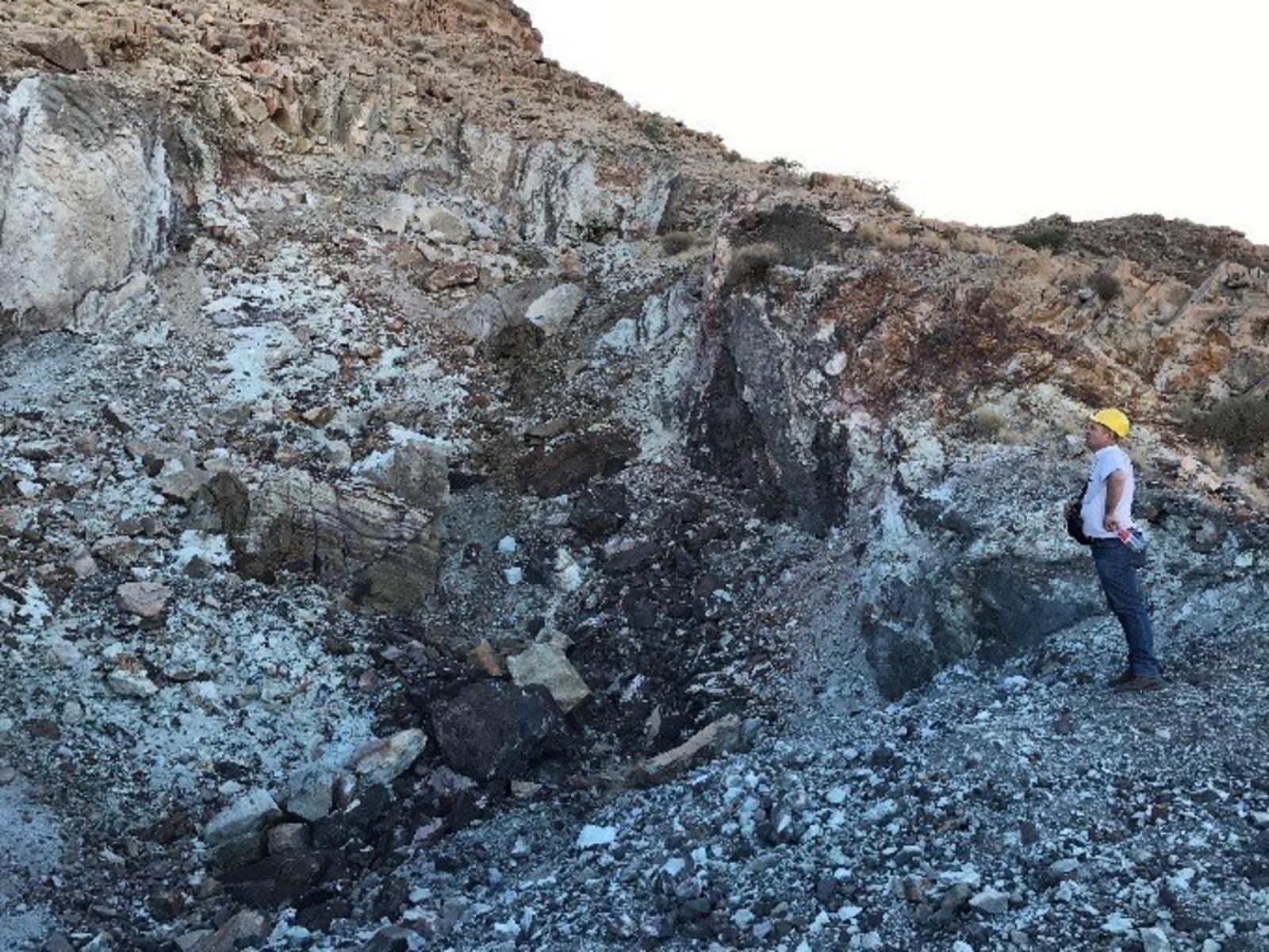 Photo 2 High grade vein-type graphitic seam