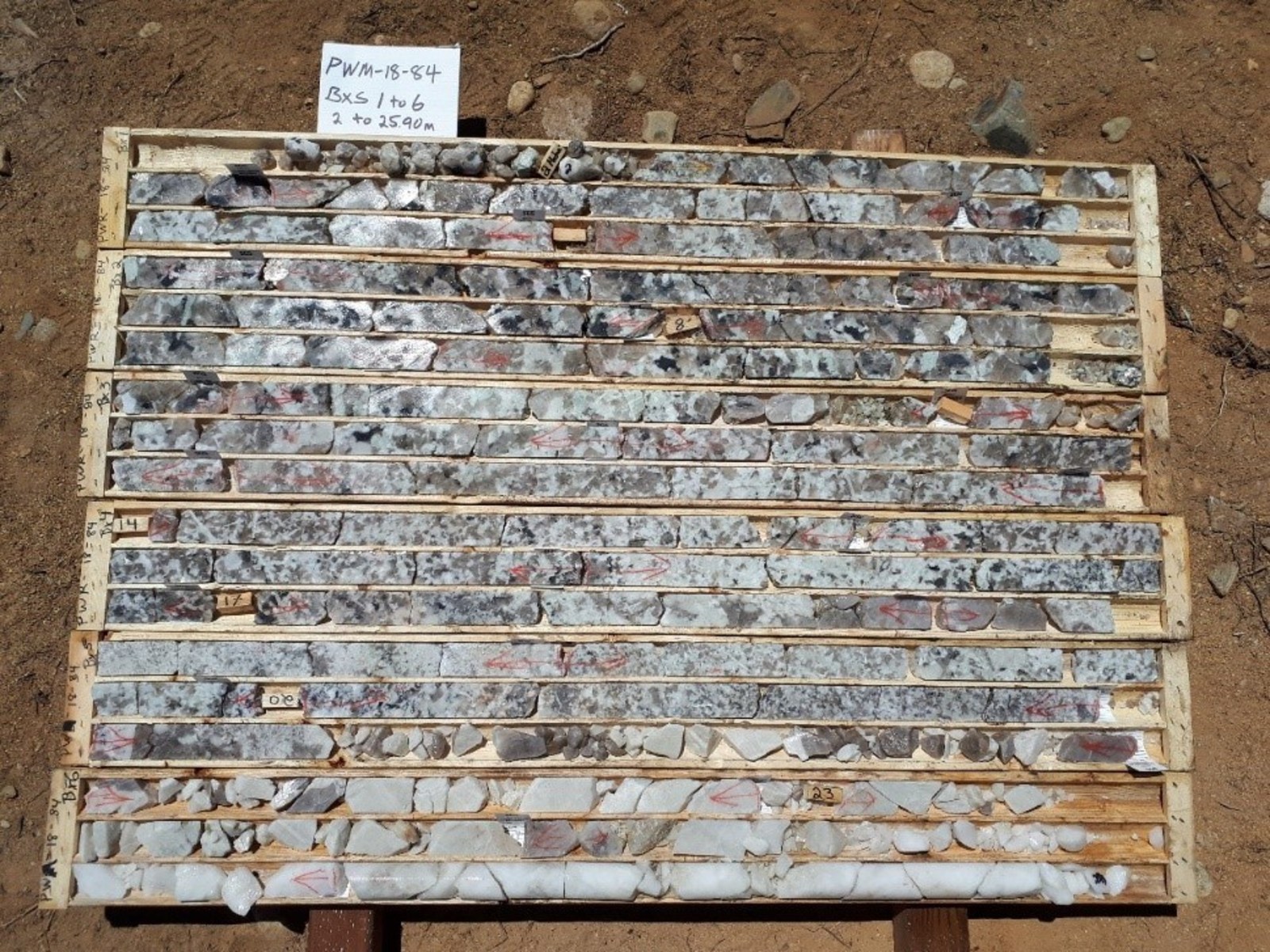 Figure 1 PWM-18-84, boxes 1 to 6, 2-25.90 m, spodumene pegmatite with 1.42 % Li2O over 19.17 m and quartz core, Main Dyke, Case Lake.