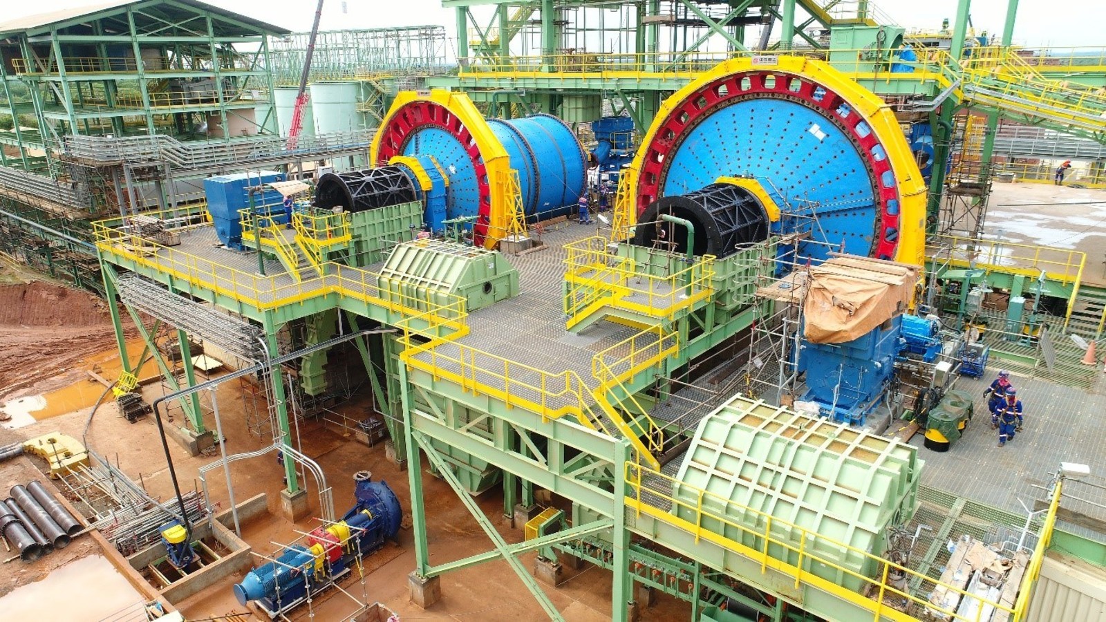 SAG and ball mills