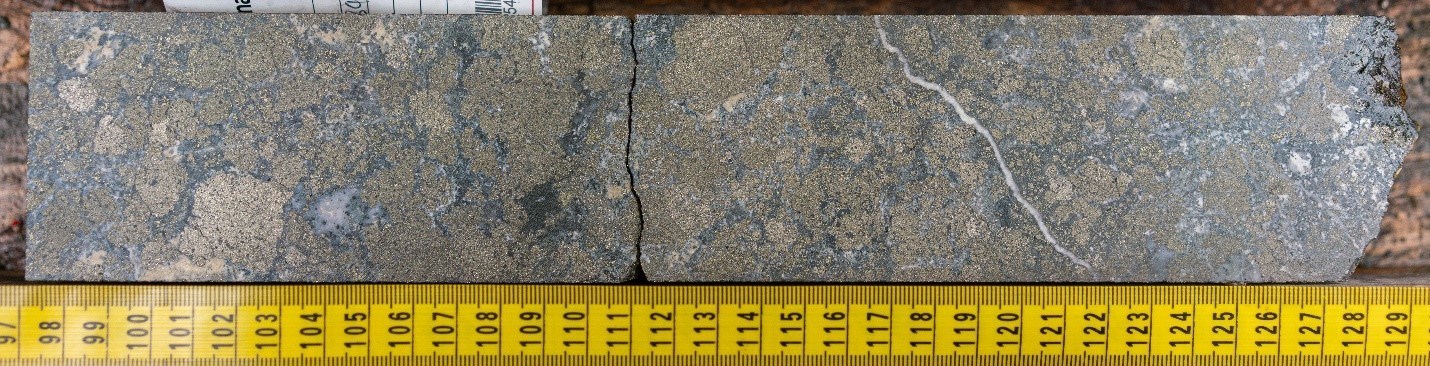 Multiple phases of pyrite with chalcopyrite mineralization. Image starting at 87.97m in NWDDH19-012; the second diamond drill hole at the NW Zone in 2019. Note mineralization is visually high-grade and not representative of the entire hole. (CNW Group/Crystal Lake Mining Corporation)