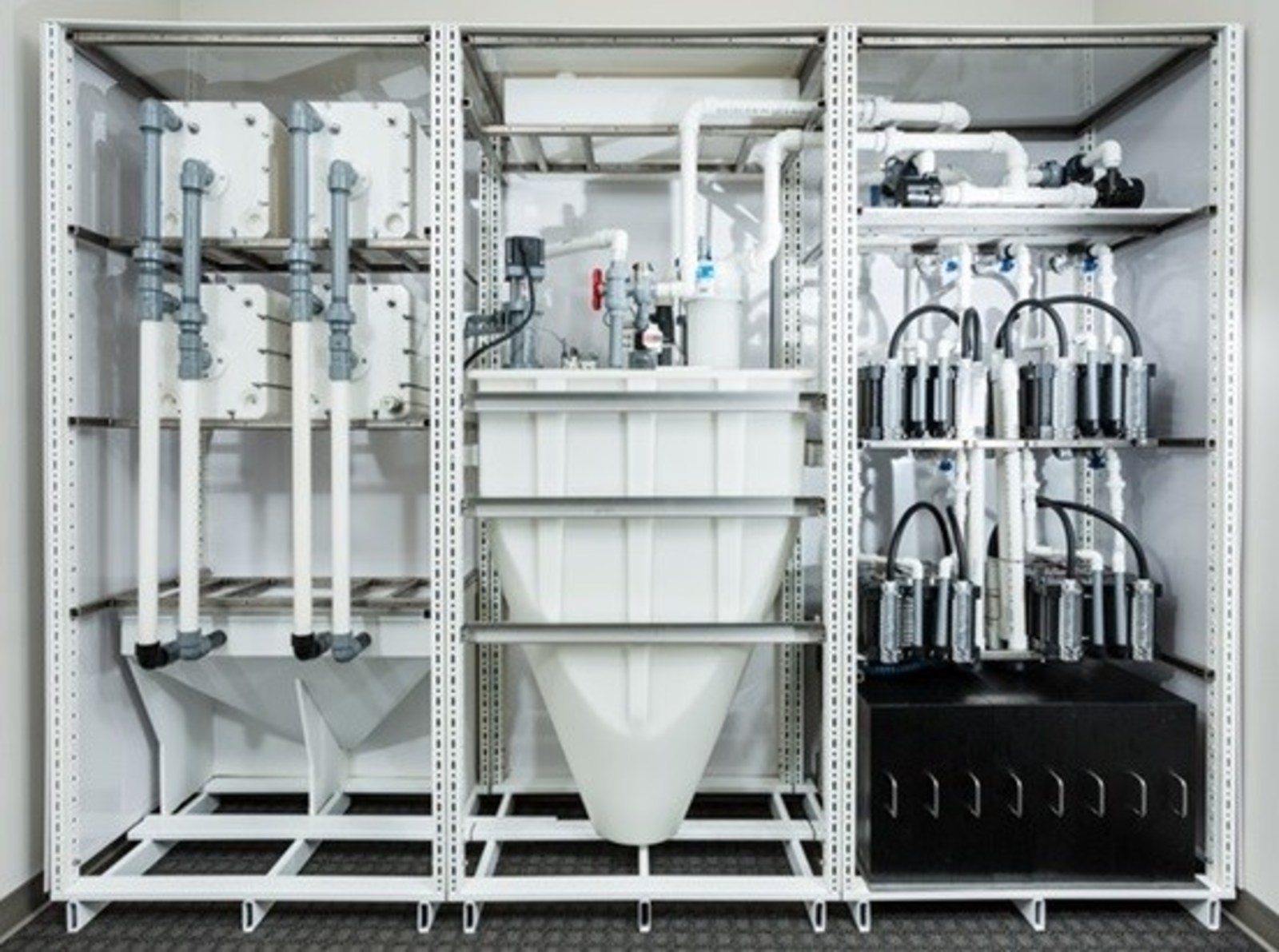 Figure 2. MGXR modular Energy Storage System