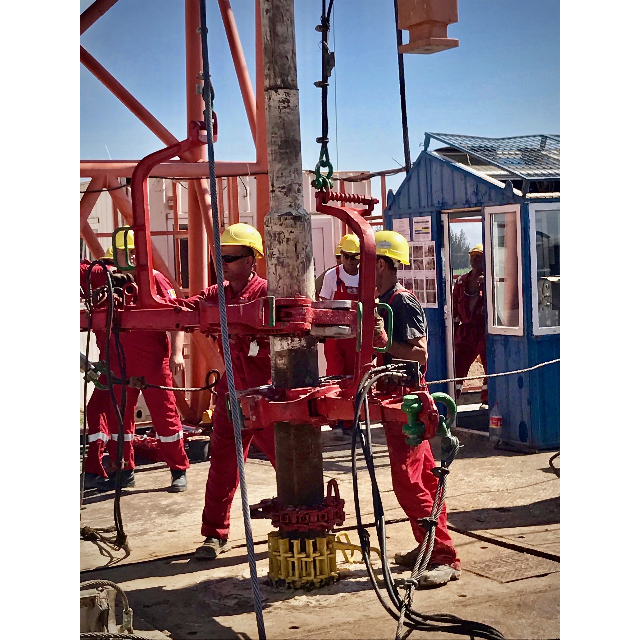 Бурение лидерных скважин. Drilling operation. Drilling operations. Схемы chisel and bits egyptian. Drilling operation.