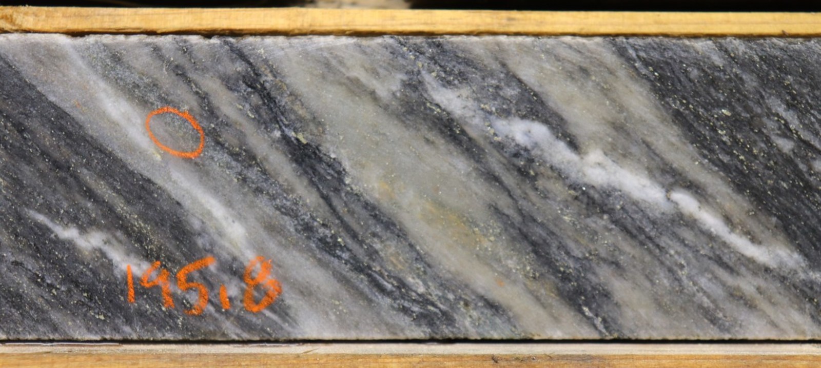 Figure 3: Images comparing geology, alteration and visible gold mineralization at the new, historically unassayed Yuma Zone and the Bear-Rimini Zone drilled by Great Bear.  Both zones occur 1.4 kilometres apart along the LP Fault in similar host rocks.