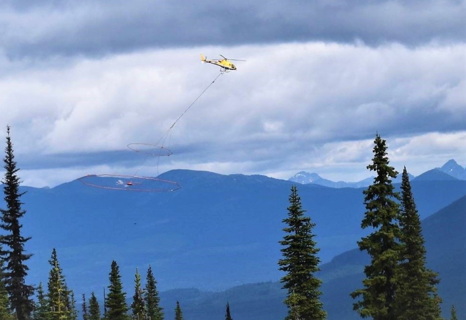 An AStar B3 helicopter completing the VTEM and Magnetic Geophysical Survey at the Stardust Project – July 2018